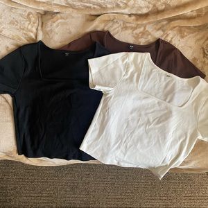 Uniqlo square neck crop top